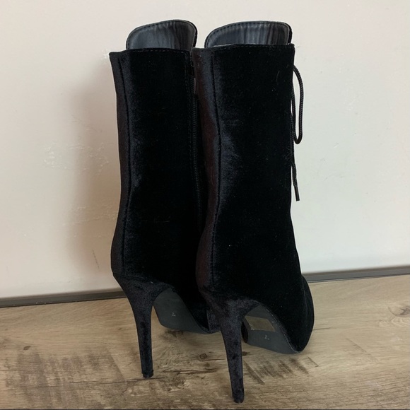 PUBLIC DESIRE Black VELVET Stiletto SPIKE Heel DOMINATRIX Lace Up POINTY BOOTS 7 - Picture 6 of 6
